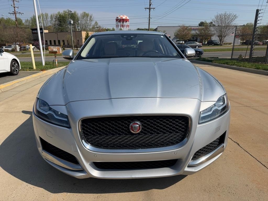 Jaguar XF-Series 35t Prestige 2017