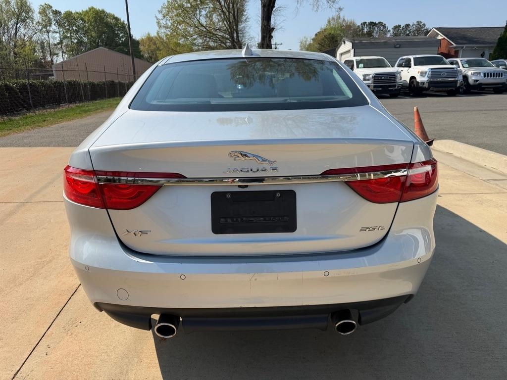 Jaguar XF-Series 35t Prestige 2017