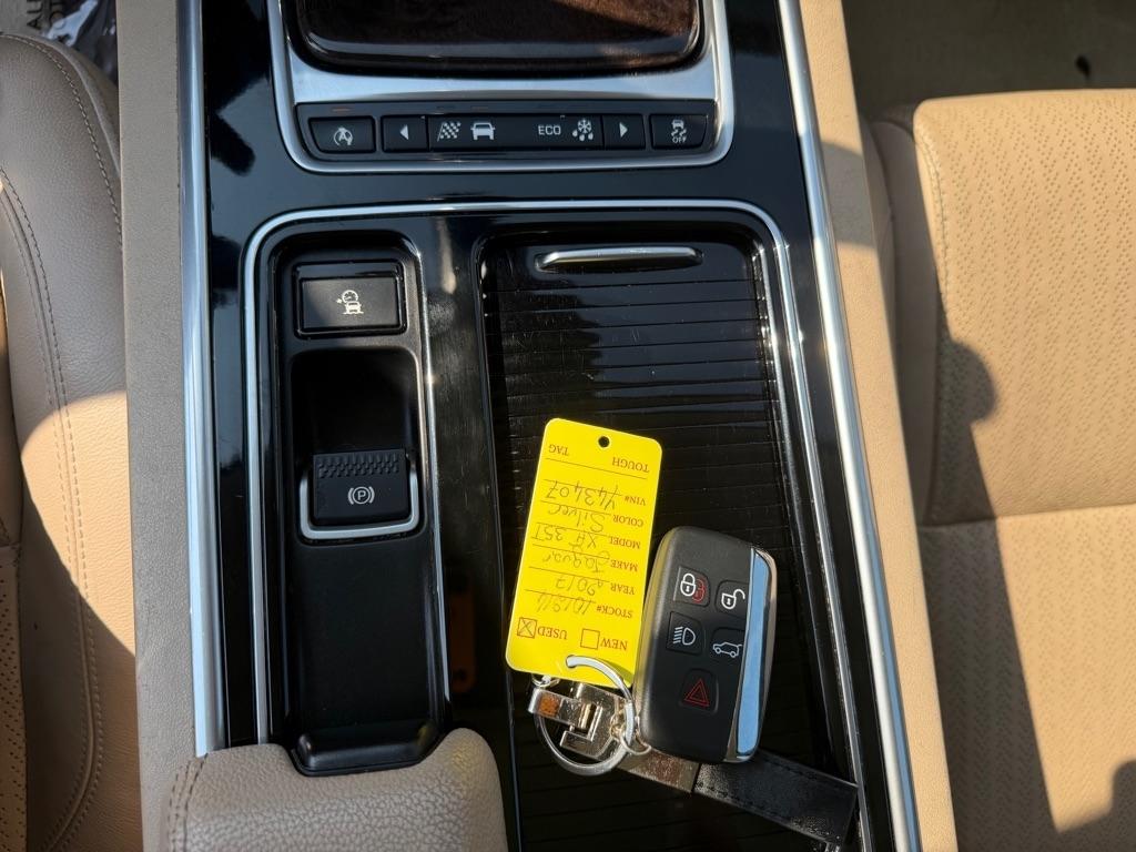 Jaguar XF-Series 35t Prestige 2017