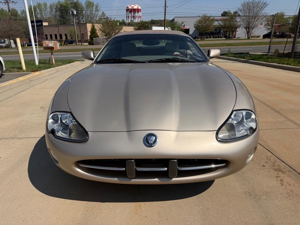 Jaguar XK-Series XK8 Convertible 2002