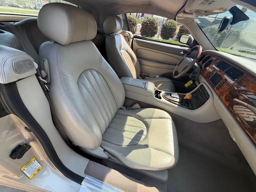 Jaguar XK-Series XK8 Convertible 2002