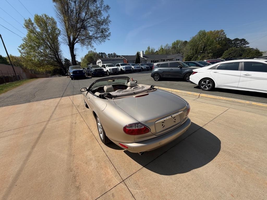 Jaguar XK-Series XK8 Convertible 2002