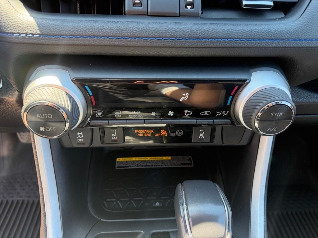 Toyota RAV4 Hybrid XSE 2020