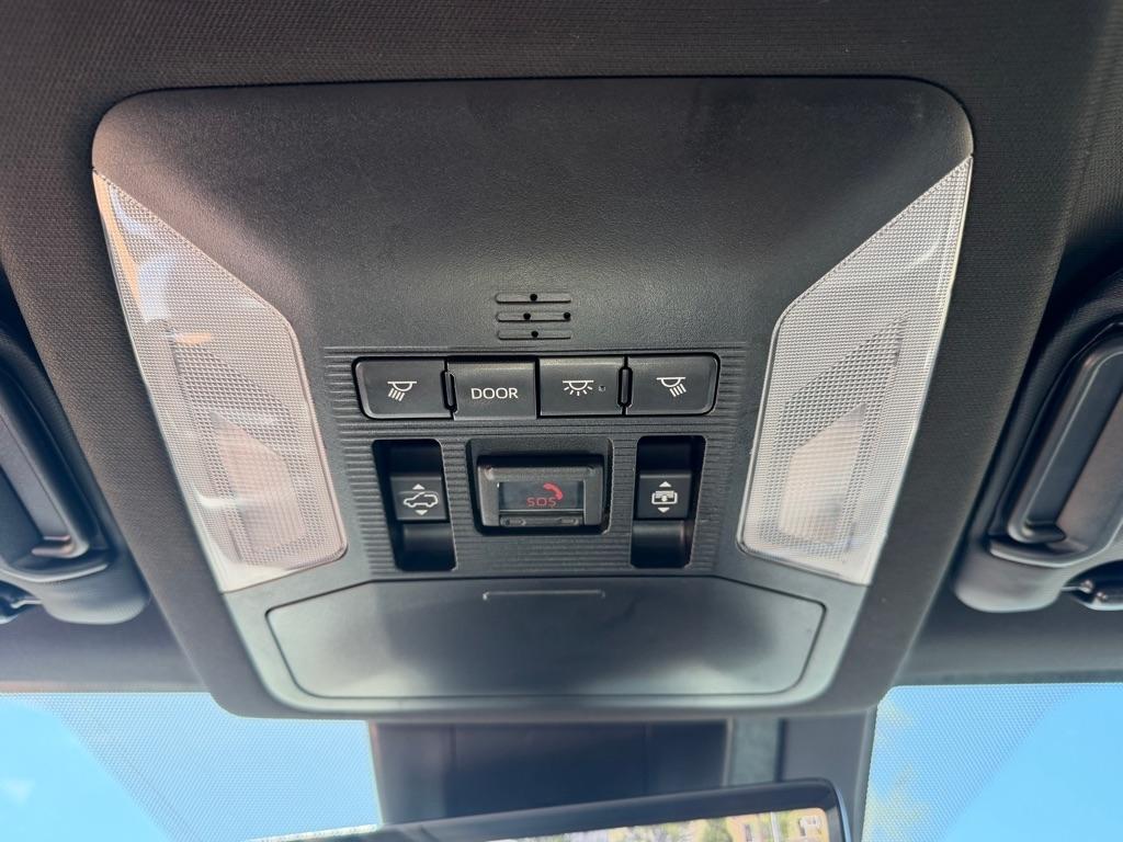 Toyota RAV4 Hybrid XSE 2020