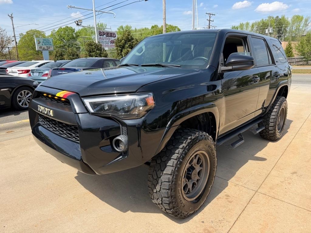 Toyota 4Runner SR5 4WD 2017