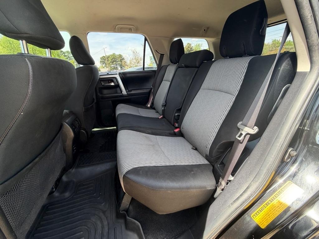 Toyota 4Runner SR5 4WD 2017