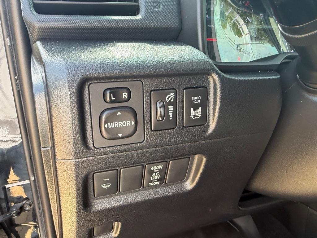 Toyota 4Runner SR5 4WD 2017