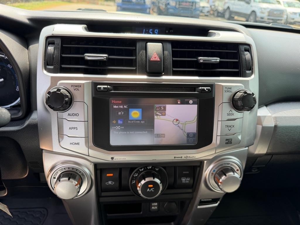 Toyota 4Runner SR5 4WD 2017