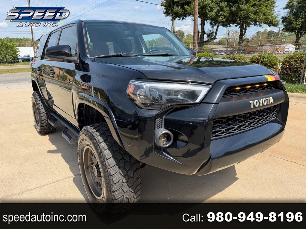 Toyota 4Runner SR5 4WD 2017