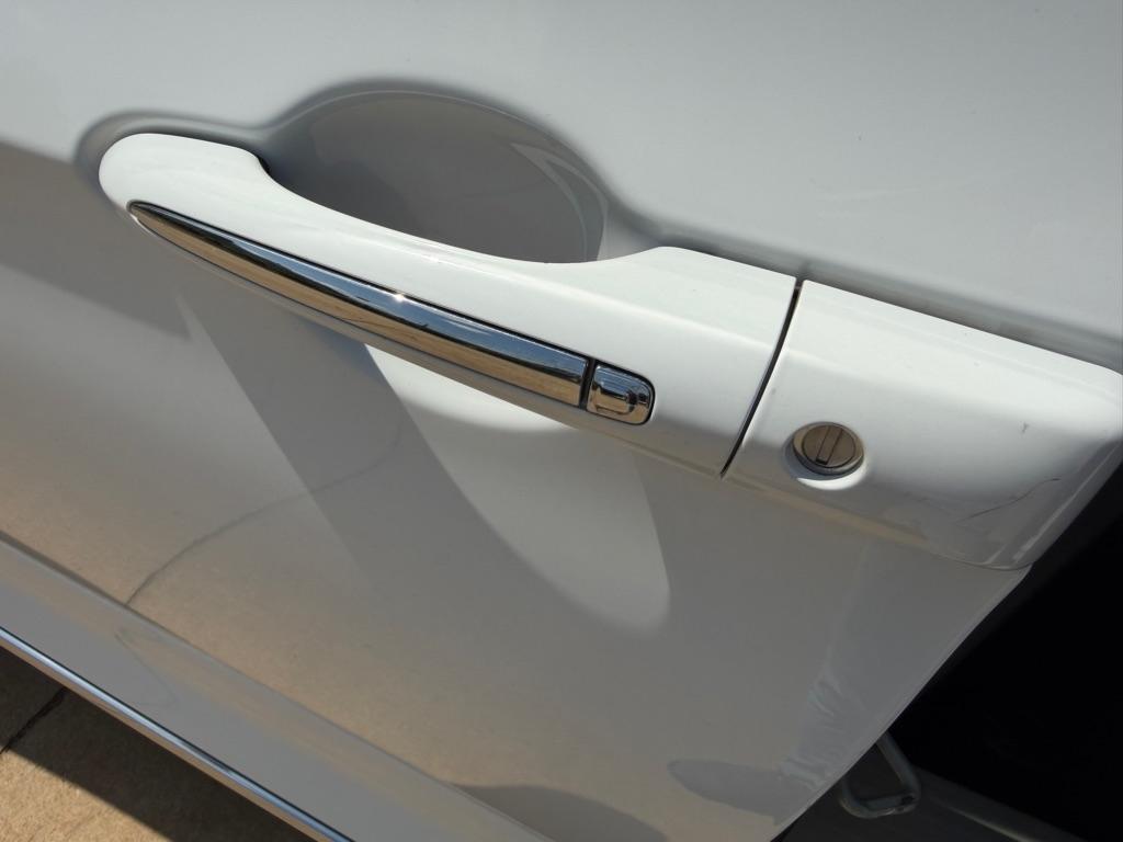 Chrysler Pacifica Limited 2017