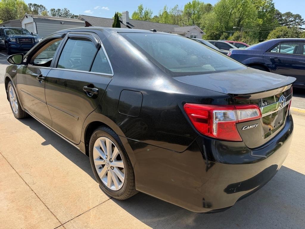 Toyota Camry Hybrid LE 2012