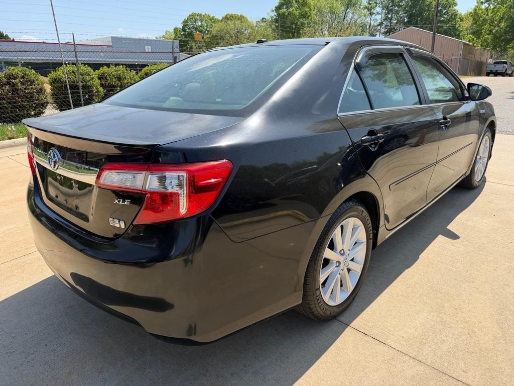 Toyota Camry Hybrid LE 2012