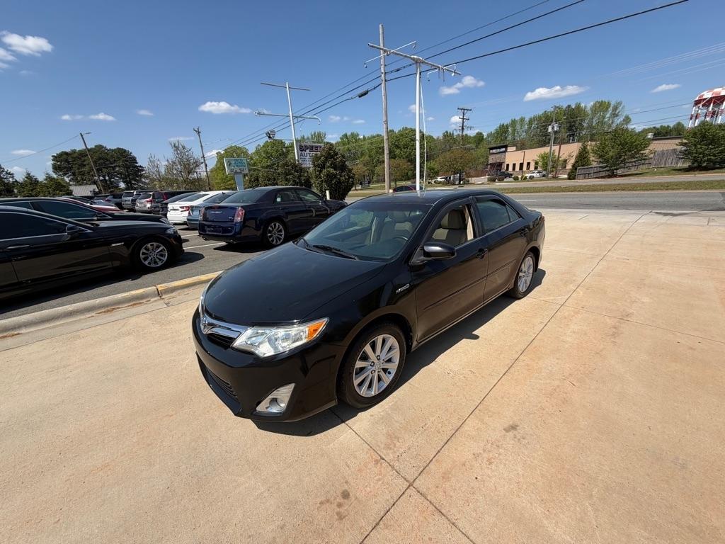 Toyota Camry Hybrid LE 2012