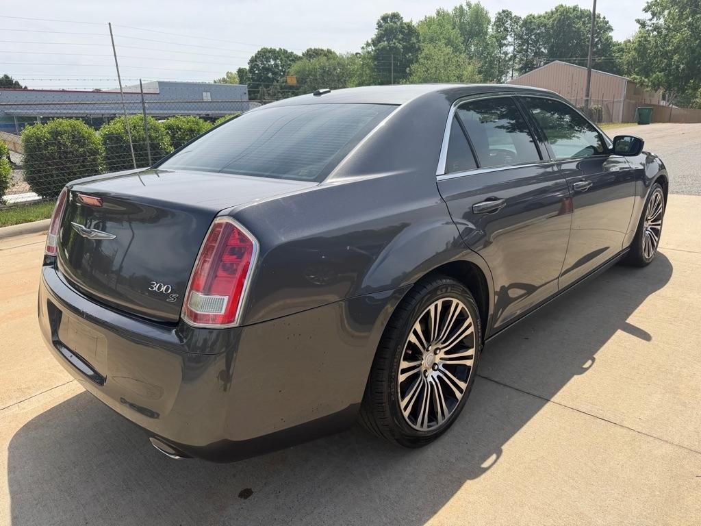 Chrysler 300 S V6 RWD 2013