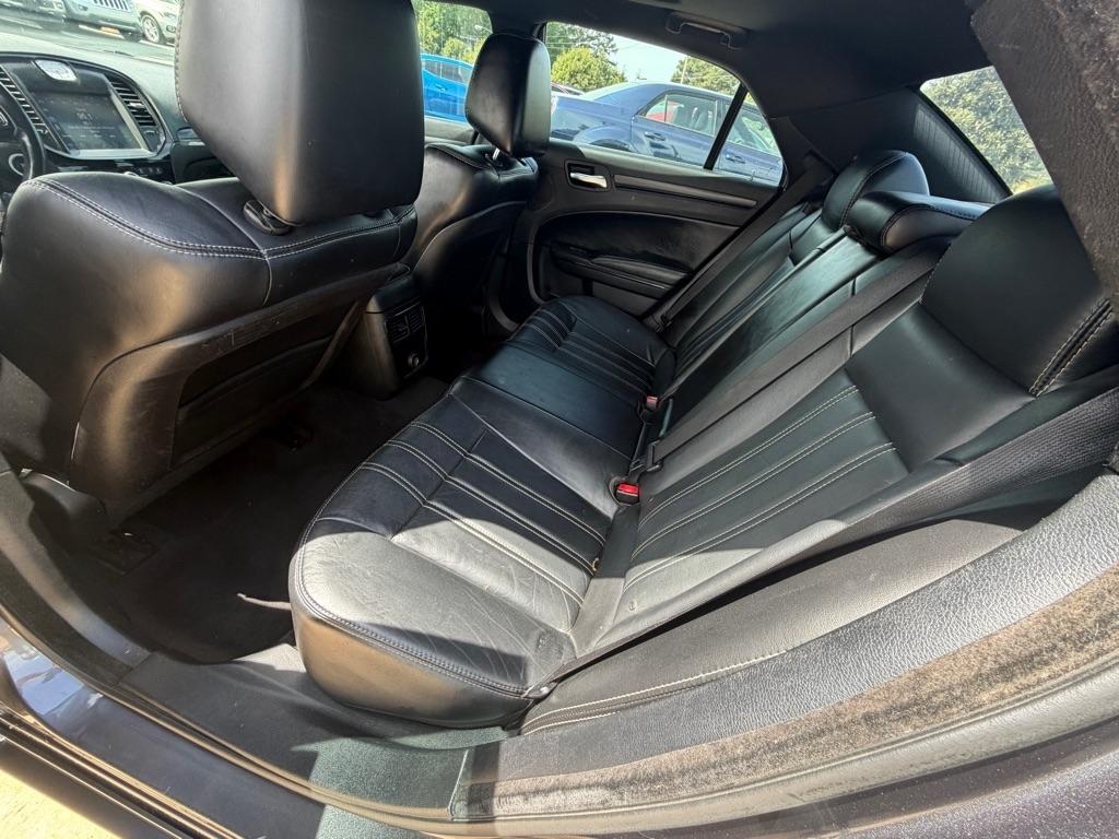 Chrysler 300 S V6 RWD 2013