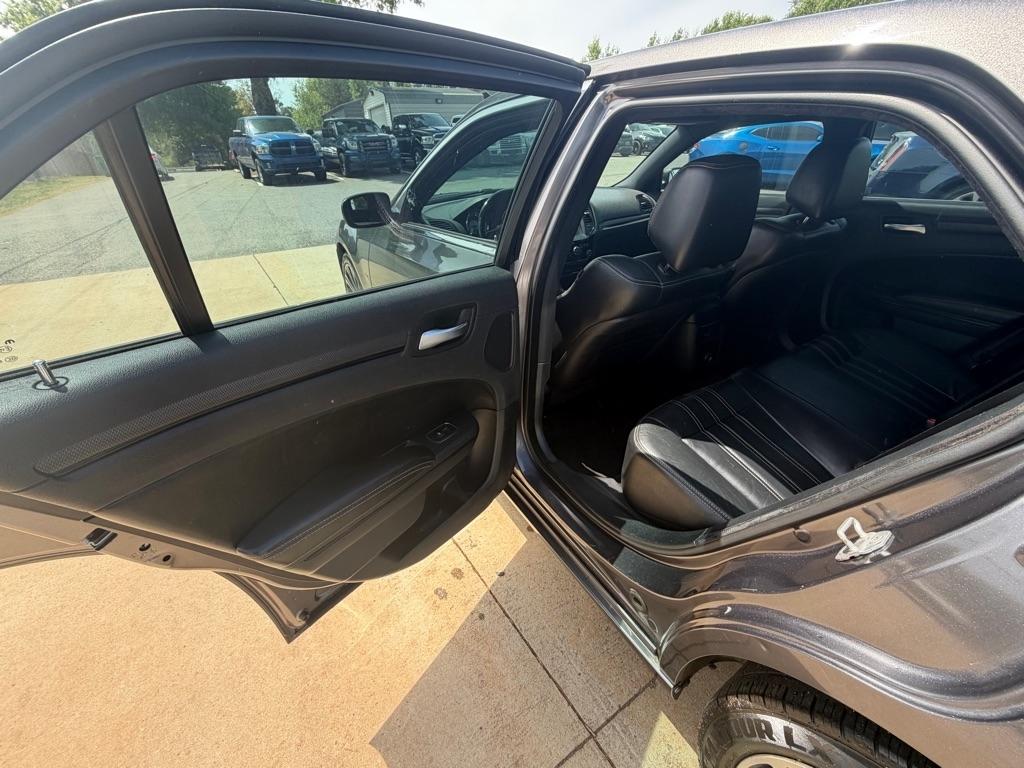 Chrysler 300 S V6 RWD 2013