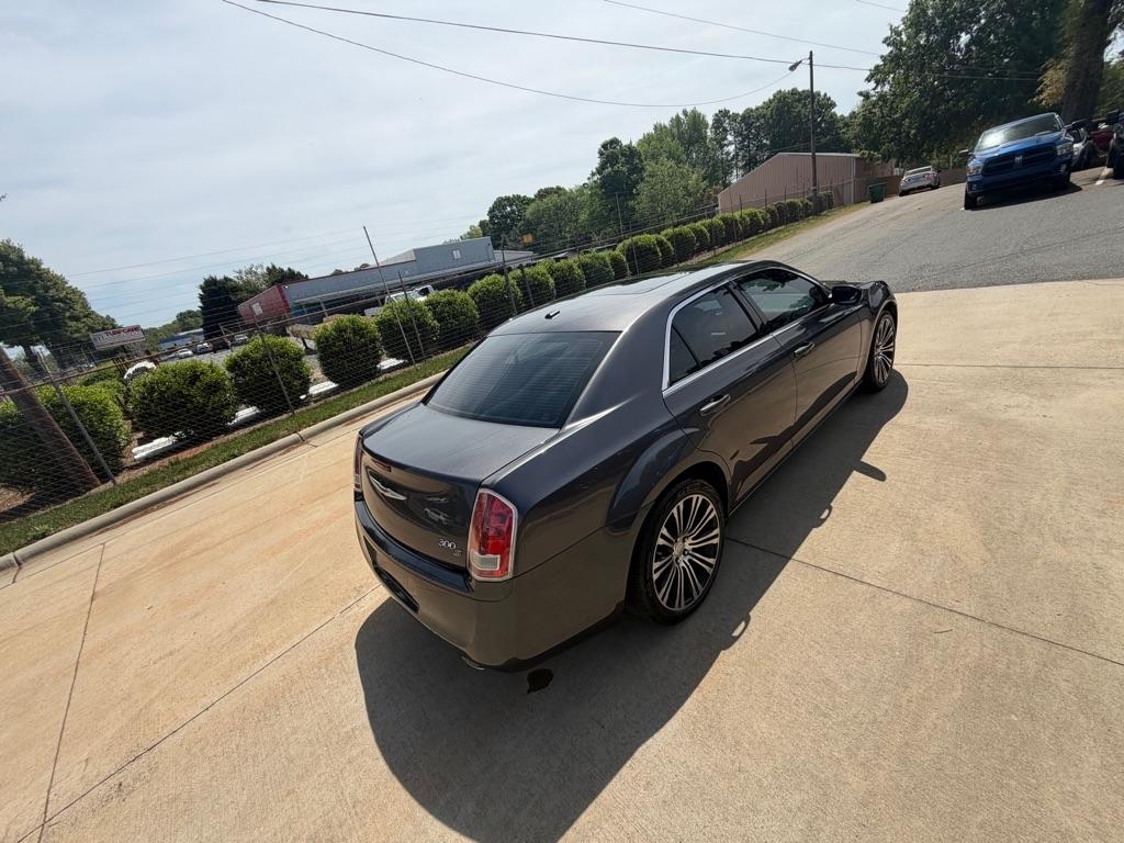 Chrysler 300 S V6 RWD 2013
