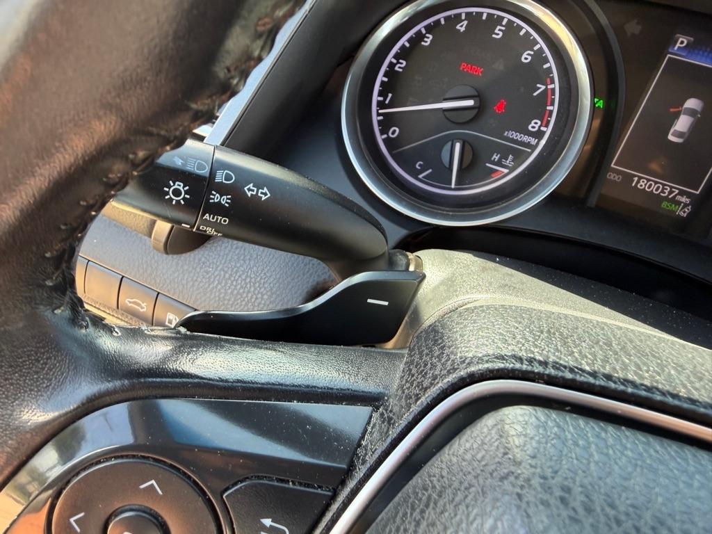 Toyota Camry SE 2018