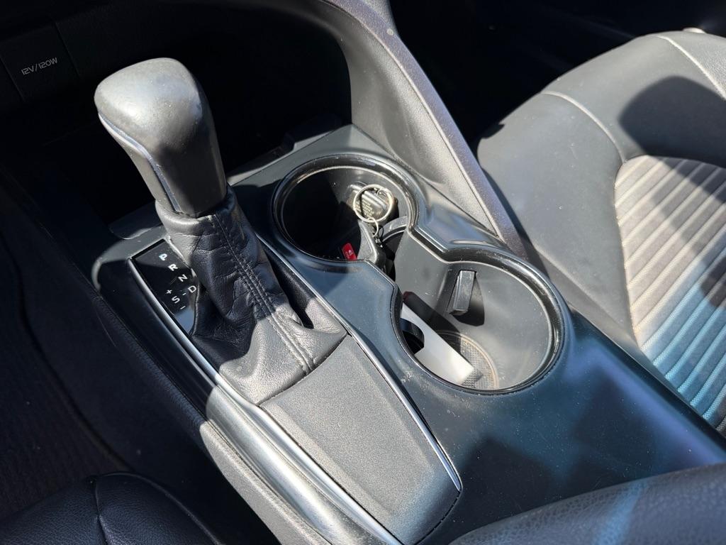 Toyota Camry SE 2018
