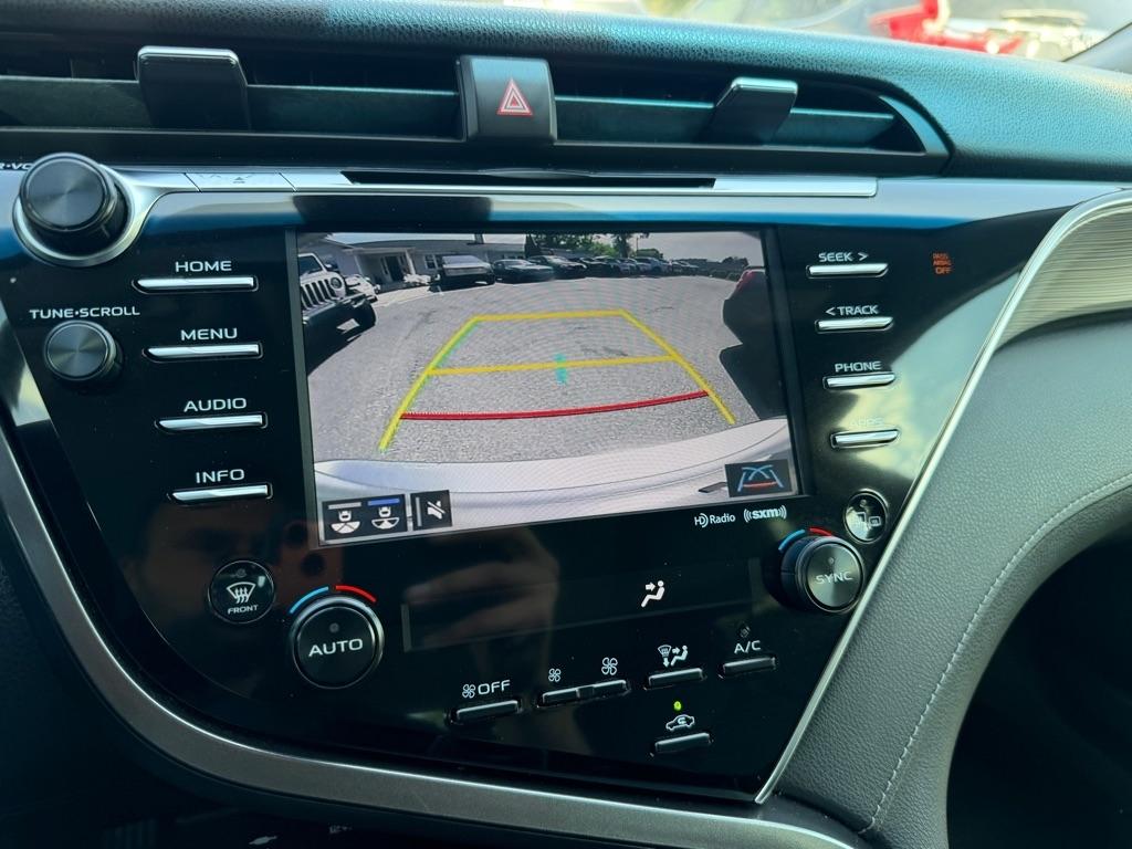 Toyota Camry SE 2018