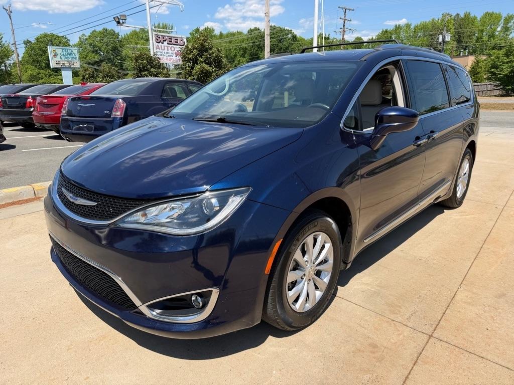 Chrysler Pacifica Touring-L 2019