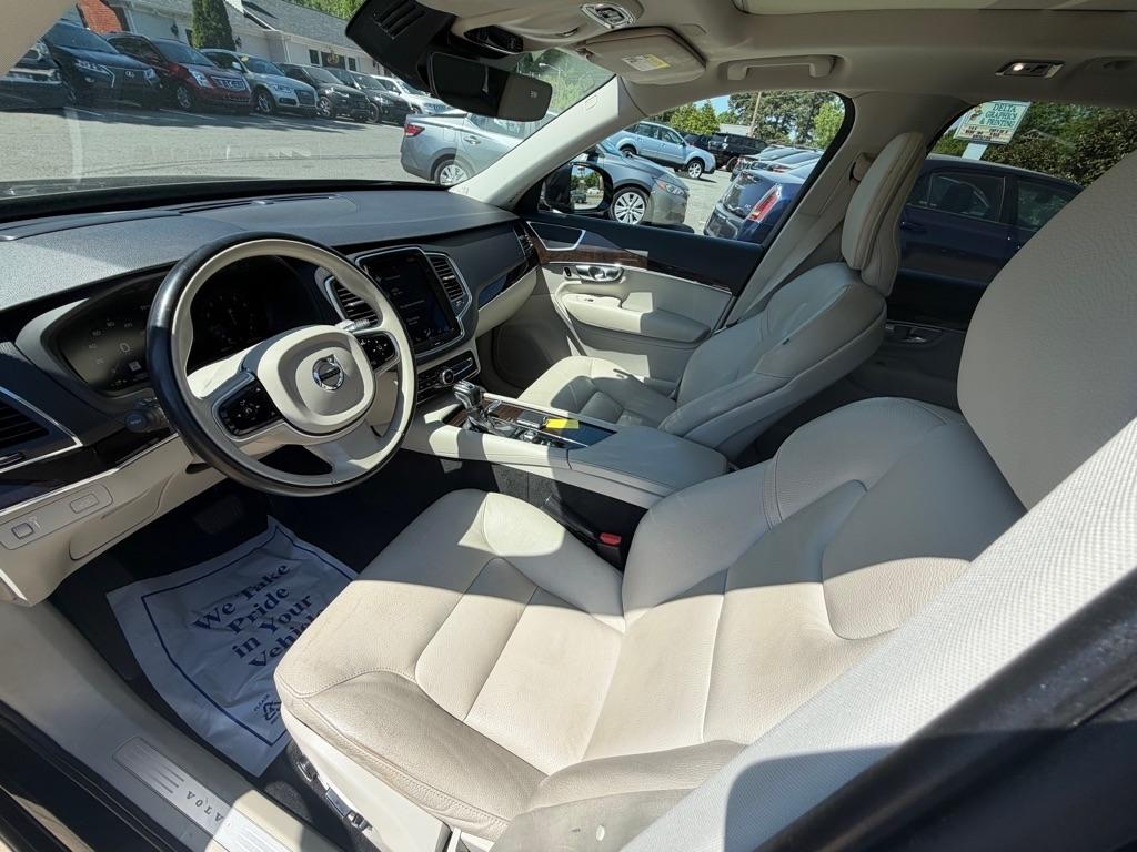 Volvo XC90 T6 Momentum AWD 2019