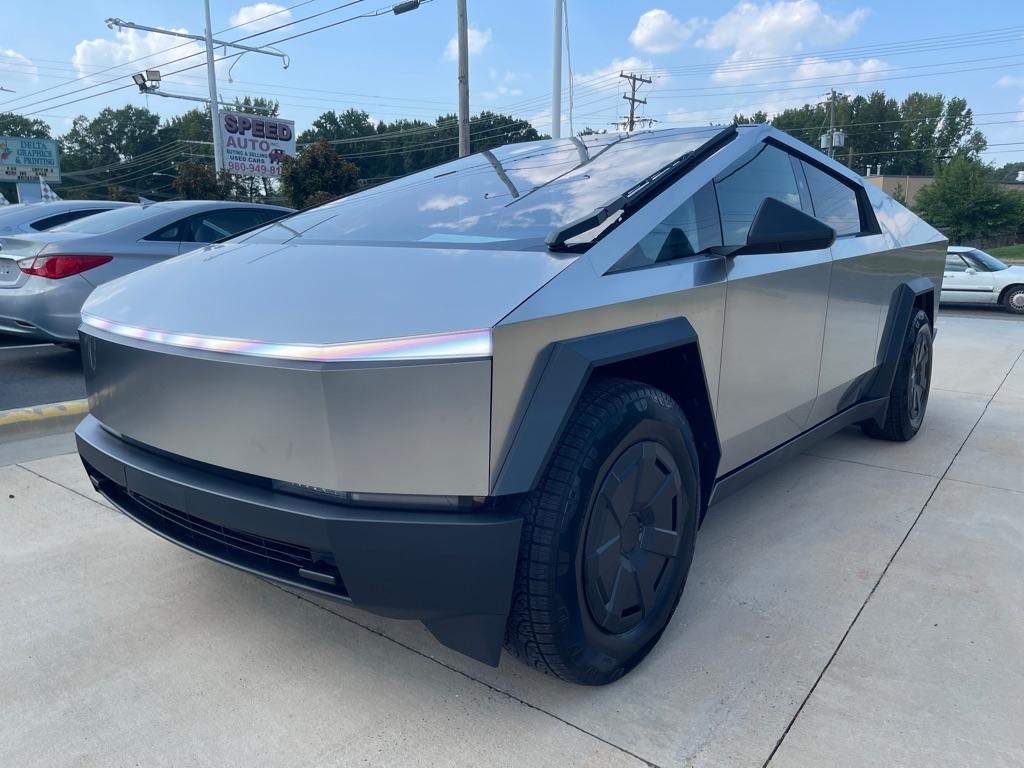 Tesla Cybertruck Cyberbeast 2024