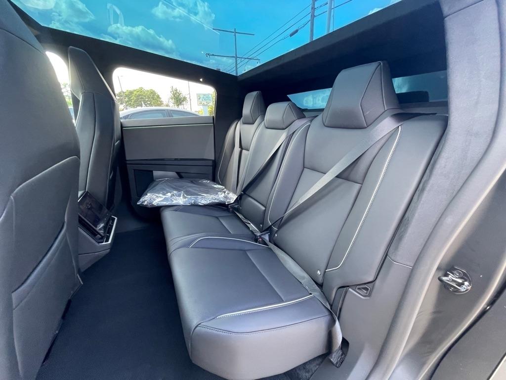 Tesla Cybertruck Cyberbeast 2024