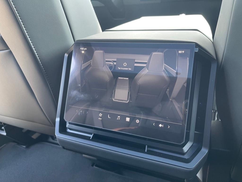 Tesla Cybertruck Cyberbeast 2024