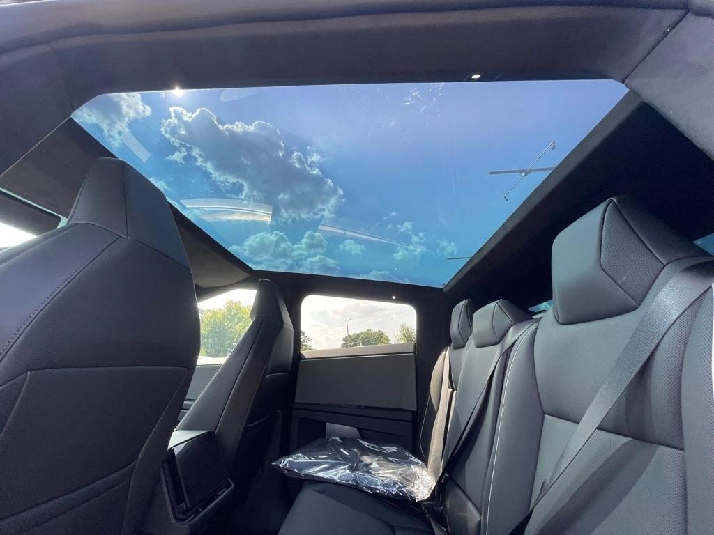 Tesla Cybertruck Cyberbeast 2024