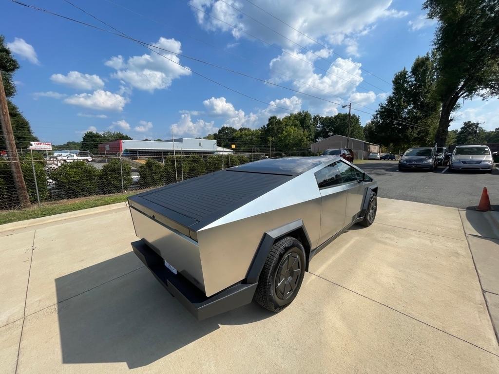 Tesla Cybertruck Cyberbeast 2024