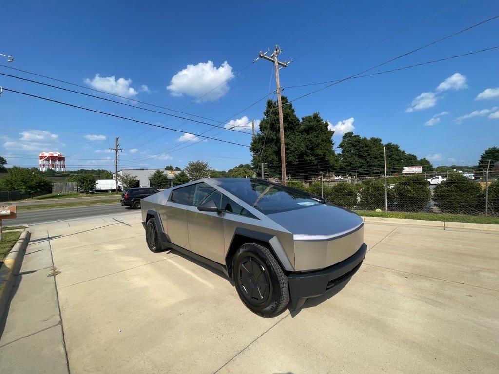 Tesla Cybertruck Cyberbeast 2024