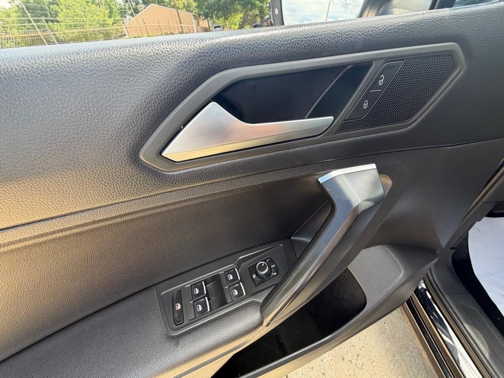 Volkswagen Tiguan SE 2019