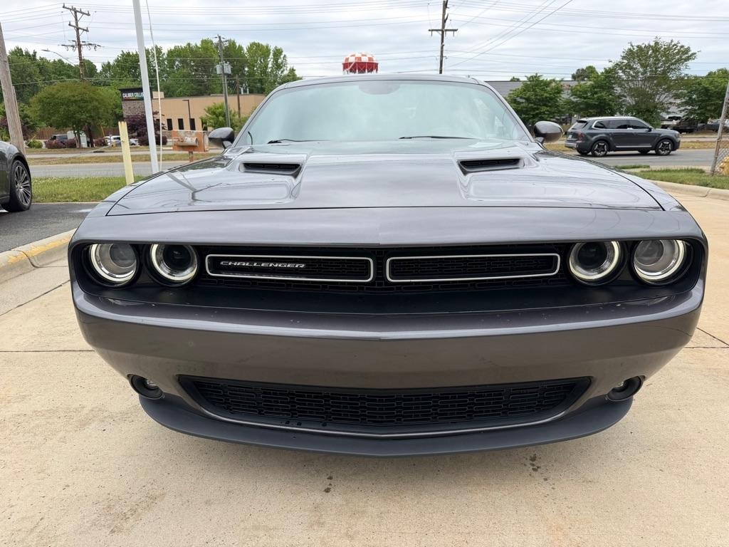 Dodge Challenger  2017