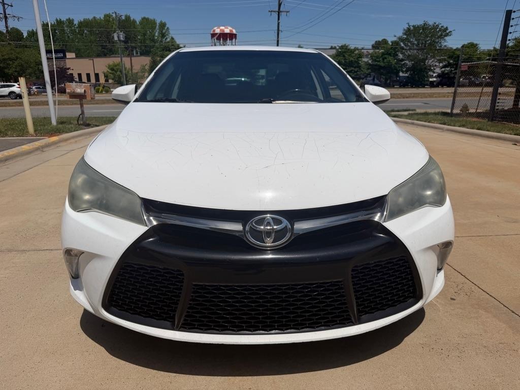 Toyota Camry SE 2015