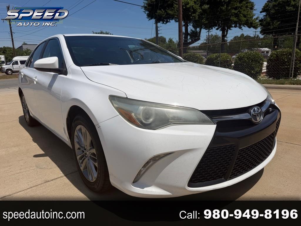 Toyota Camry SE 2015