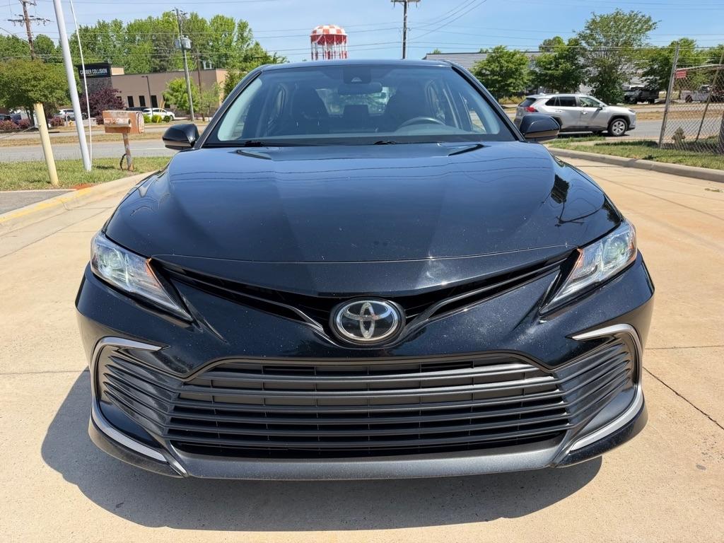Toyota Camry LE 2022