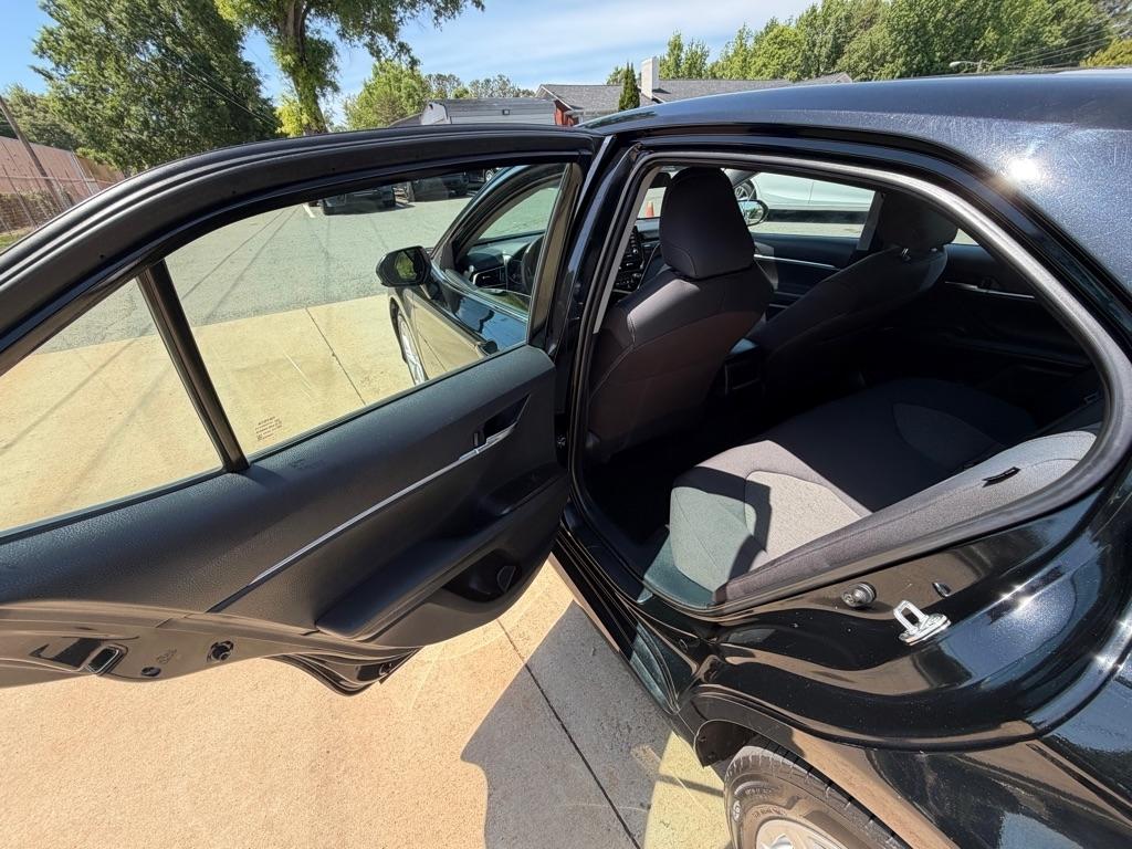 Toyota Camry LE 2022