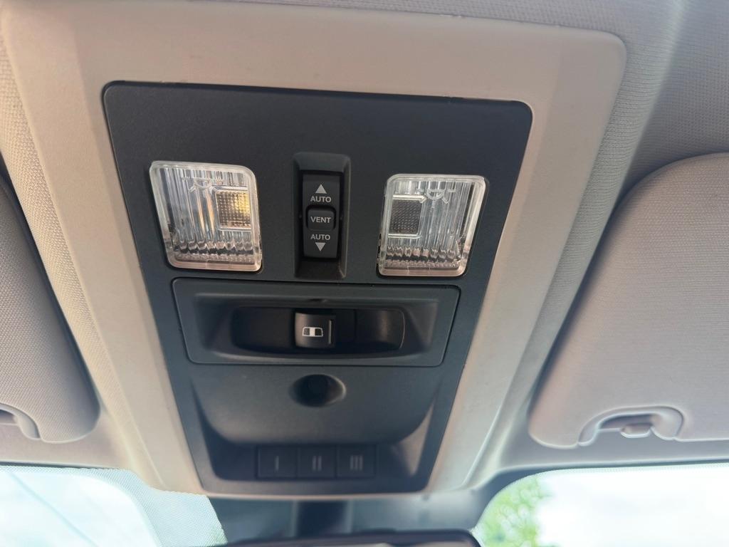 RAM 1500 Laramie Longhorn Edition Crew Cab SWB 4WD 2013