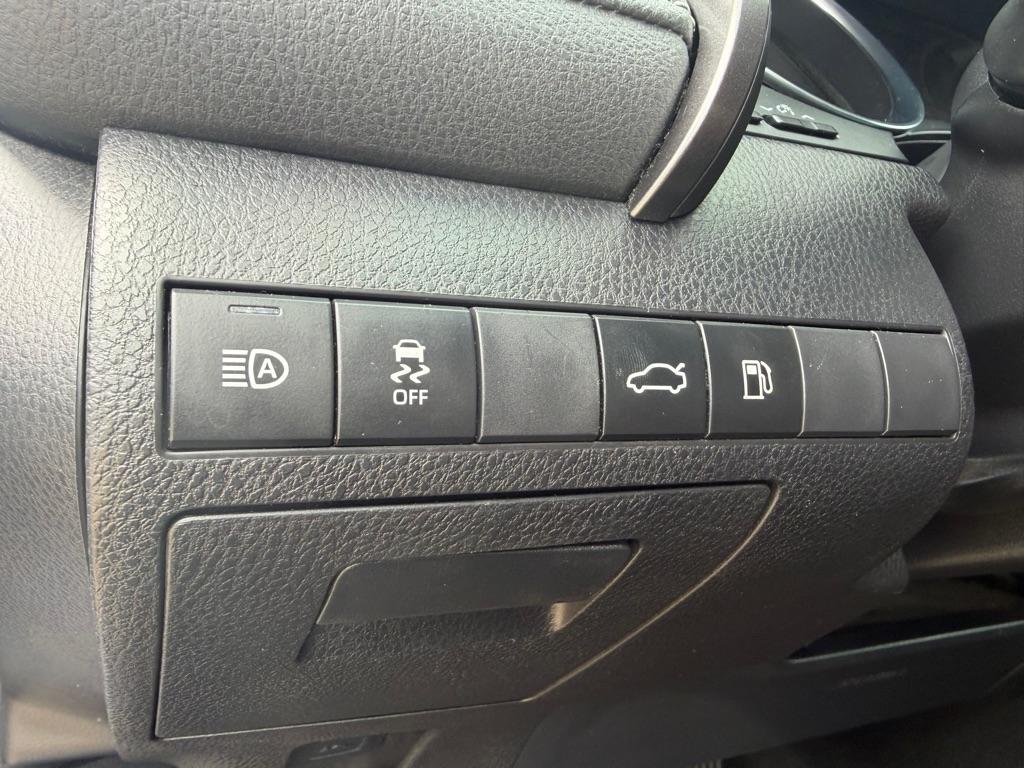 Toyota Camry SE 2018