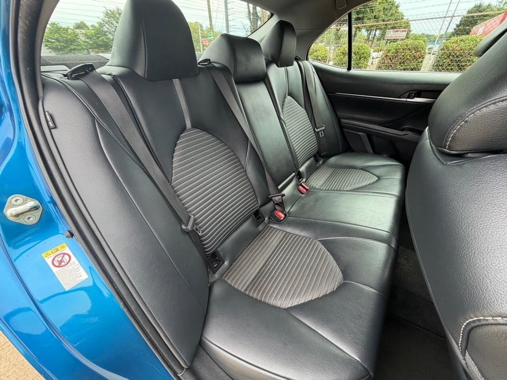 Toyota Camry SE 2018