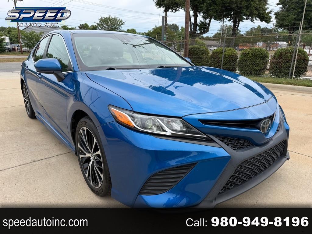 Toyota Camry SE 2018