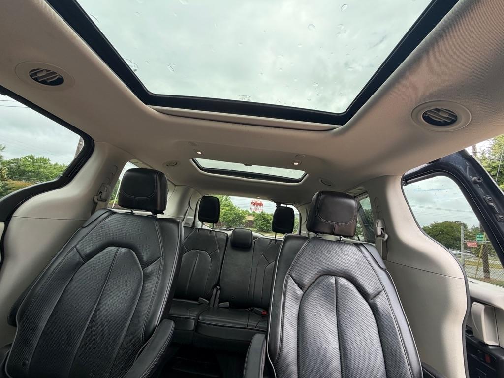 Chrysler Pacifica Limited 2020
