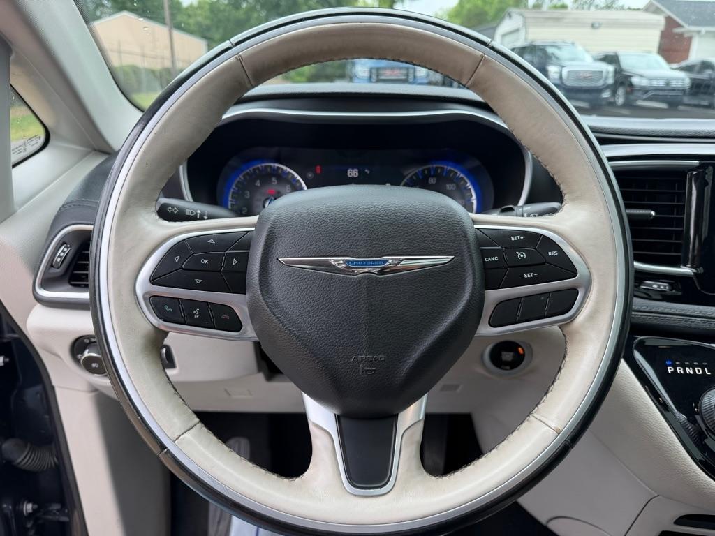 Chrysler Pacifica Limited 2020