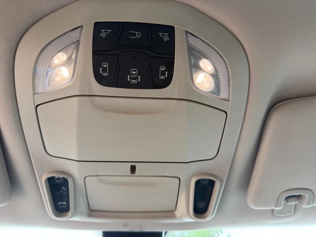 Chrysler Pacifica Limited 2020