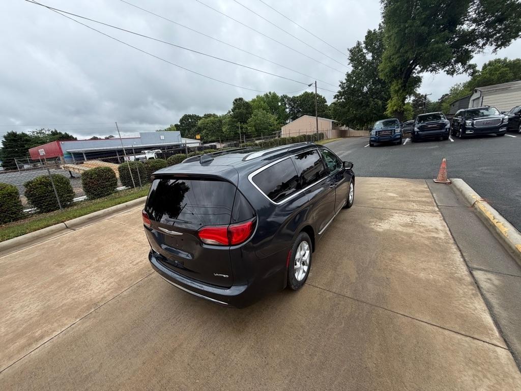 Chrysler Pacifica Limited 2020
