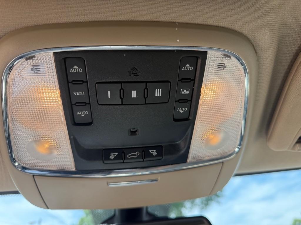 Jeep Grand Cherokee Overland 2WD 2015