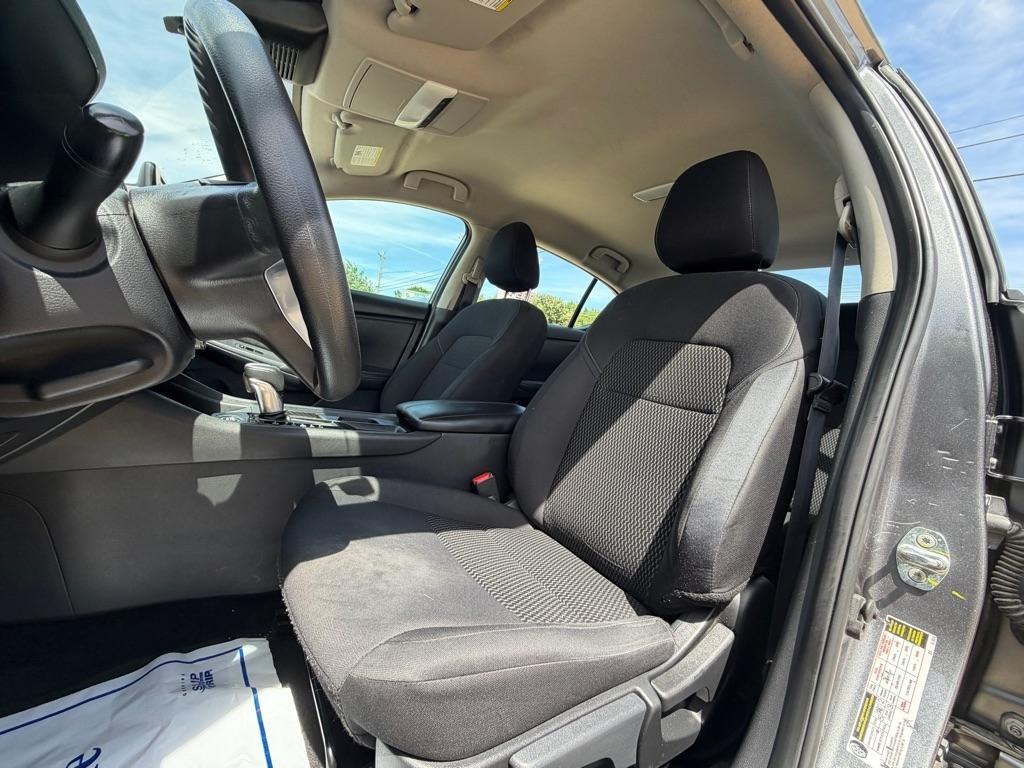 Nissan Sentra S 2023
