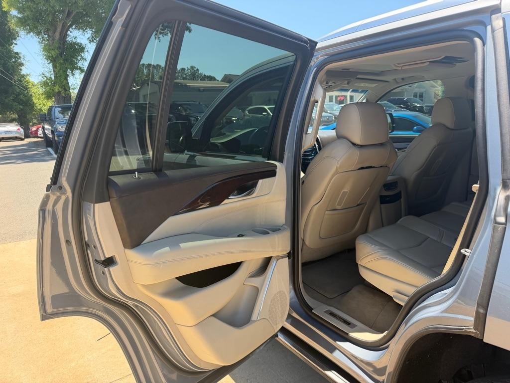 Cadillac Escalade Premium 4WD 2015