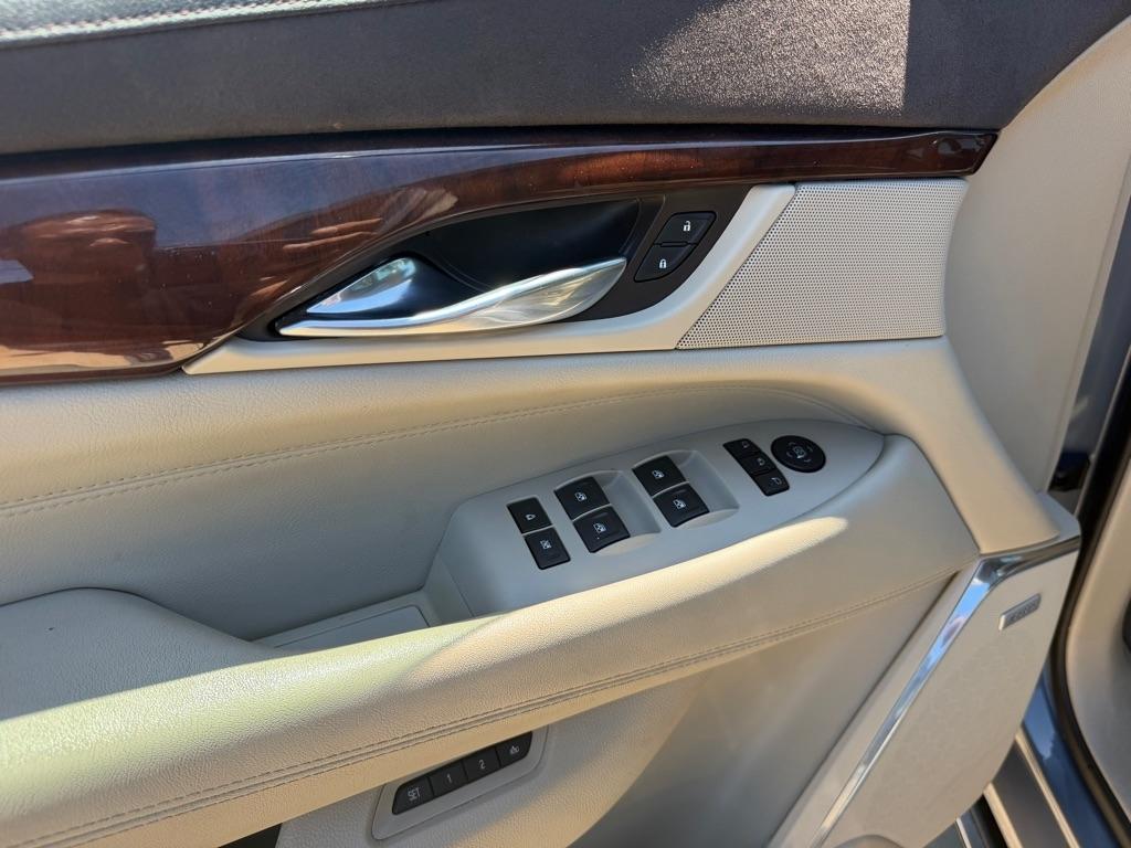 Cadillac Escalade Premium 4WD 2015